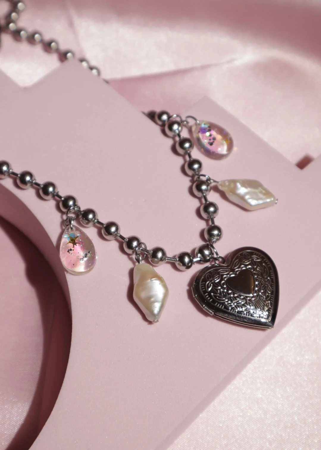 Heartfelt Teardrop Ball Chain Necklace | Yuuka Universe - Image 2